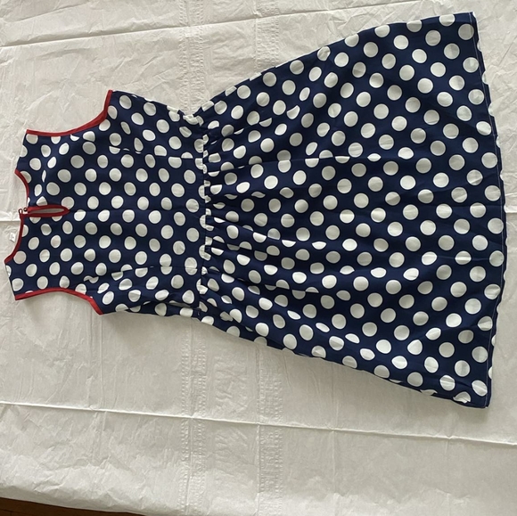 A blue polka dotted dress - Picture 2 of 3